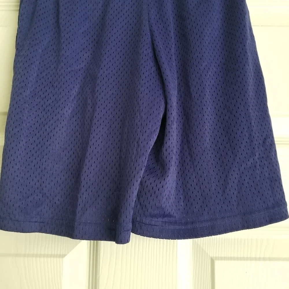 Under Armour Boy's Heatgear Shorts - Picture 7 of 13